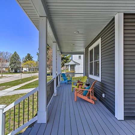 Cozy And Urban Ludington Apt About 1 Mi To Lake Michigan ภายนอก รูปภาพ