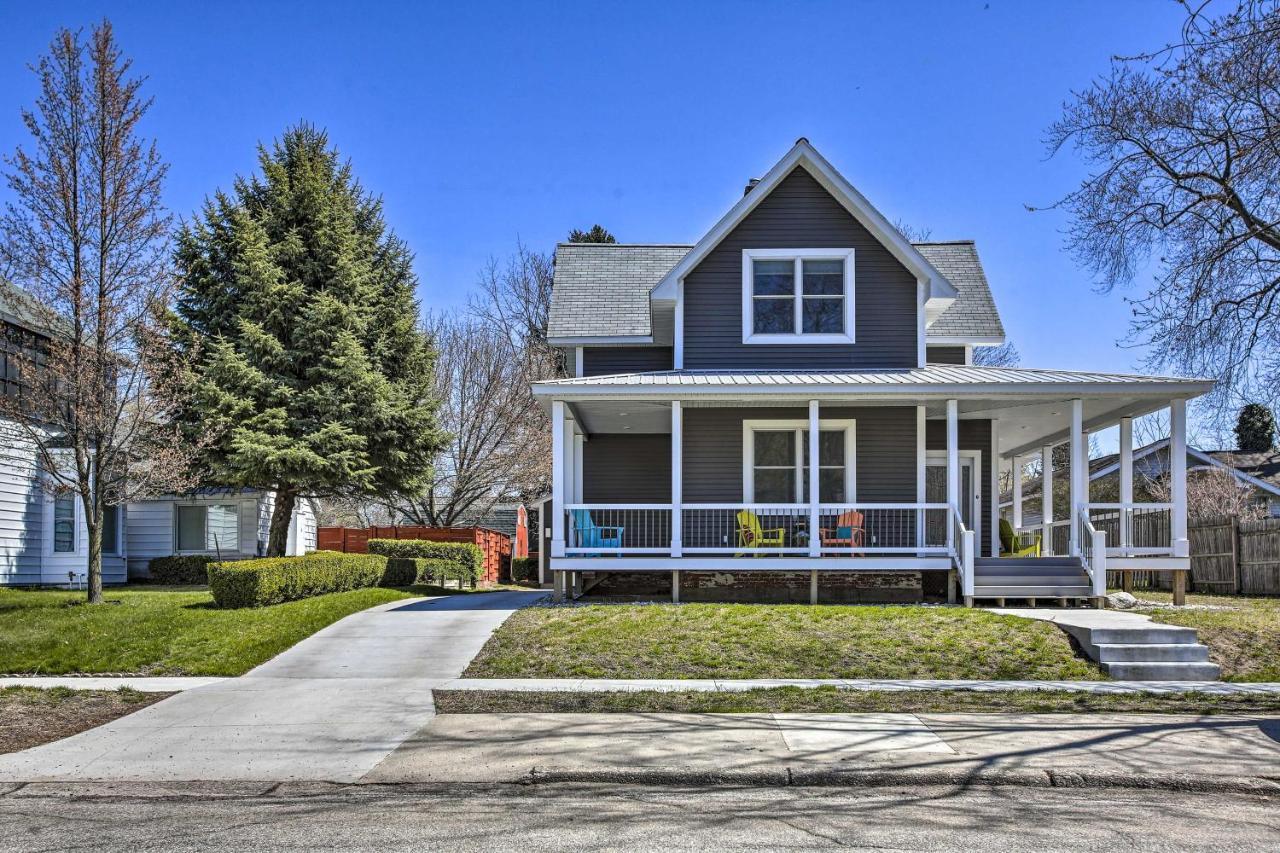 Cozy And Urban Ludington Apt About 1 Mi To Lake Michigan ภายนอก รูปภาพ