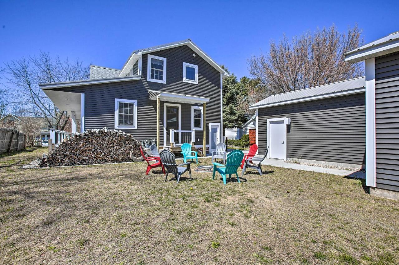 Cozy And Urban Ludington Apt About 1 Mi To Lake Michigan ภายนอก รูปภาพ